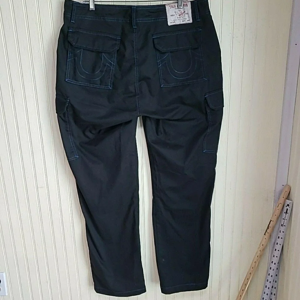 True Religion Cargo Pants Mens 36x32 Black Contrast Stitch Logo Pockets Casual